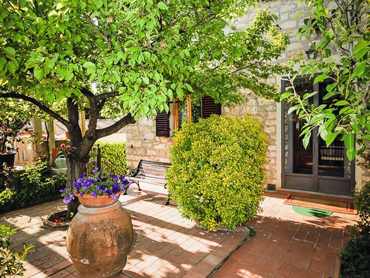 Apartment Matteuzzi By Interhome Mercatale Val Di Pesa Eksteriør billede